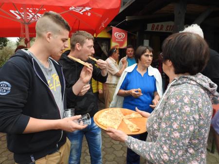 Pohod po novozgrajenih pločnikih 22